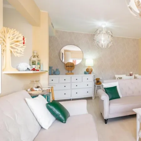 Apartment Dream's House